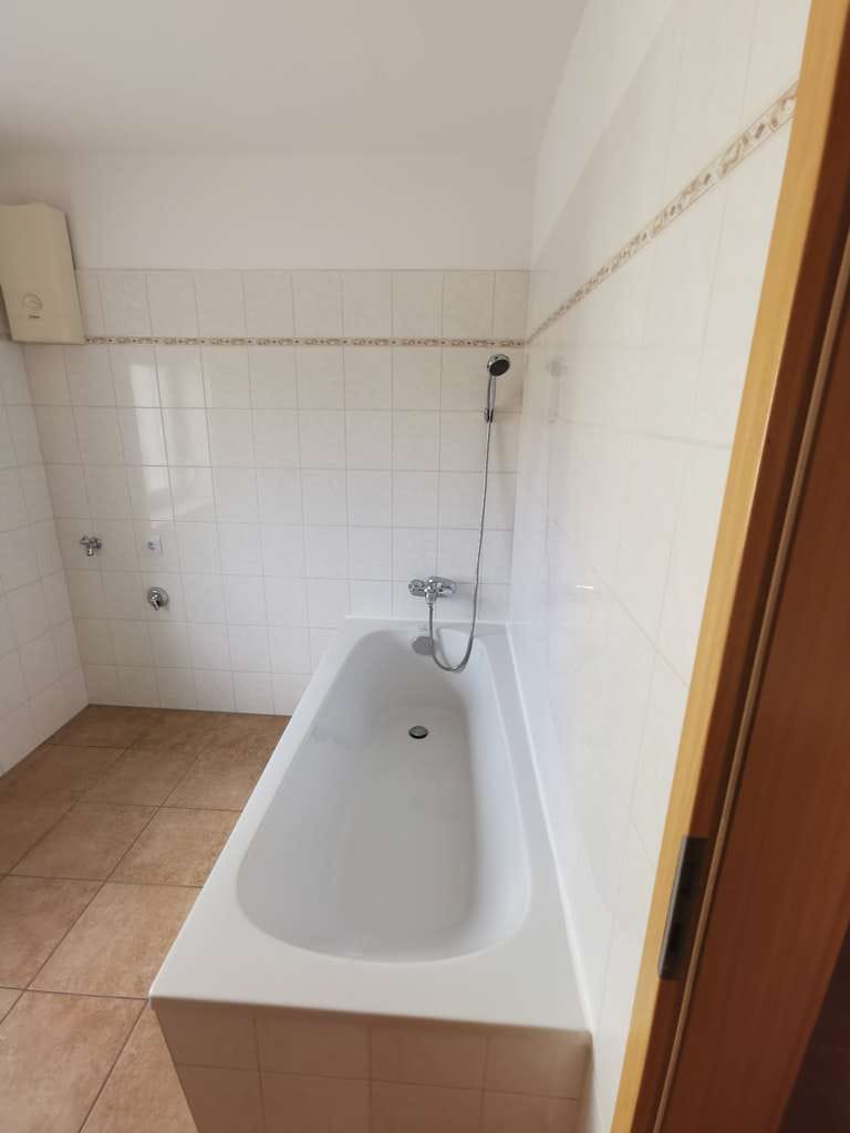 Immobilie in Forst (Lausitz) - Baršć - Vollvermietetes Wohnhaus mit Neiße-Blick & gehobener Ausstattung - Bild 4