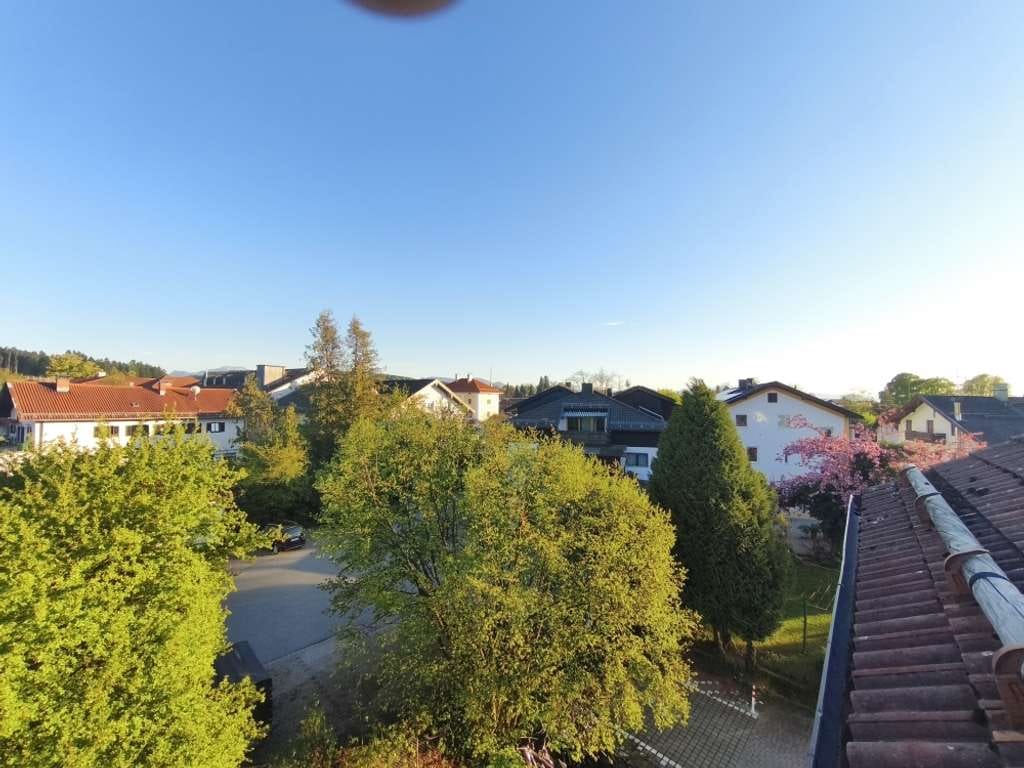 Immobilie in Bad Endorf - Bergblick, ruhig und mitten im Zentrum, 5 min. zum Bahnhof. - Bild 0