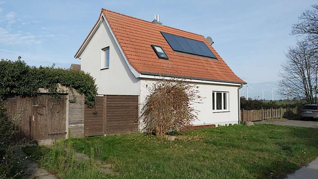 Immobilie in Hornstorf - Ruhig wohnen zwischen Obstbäumen und Ostsee – Einfamilienhaus mit Charme zum Gestalten - Bild 0
