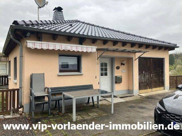 Immobilie in Windeck - 51570 Windeck         VIP-1484                  Kleiner Bungalow mit Garage in Höhenlage und Fernblick! - Bild 0
