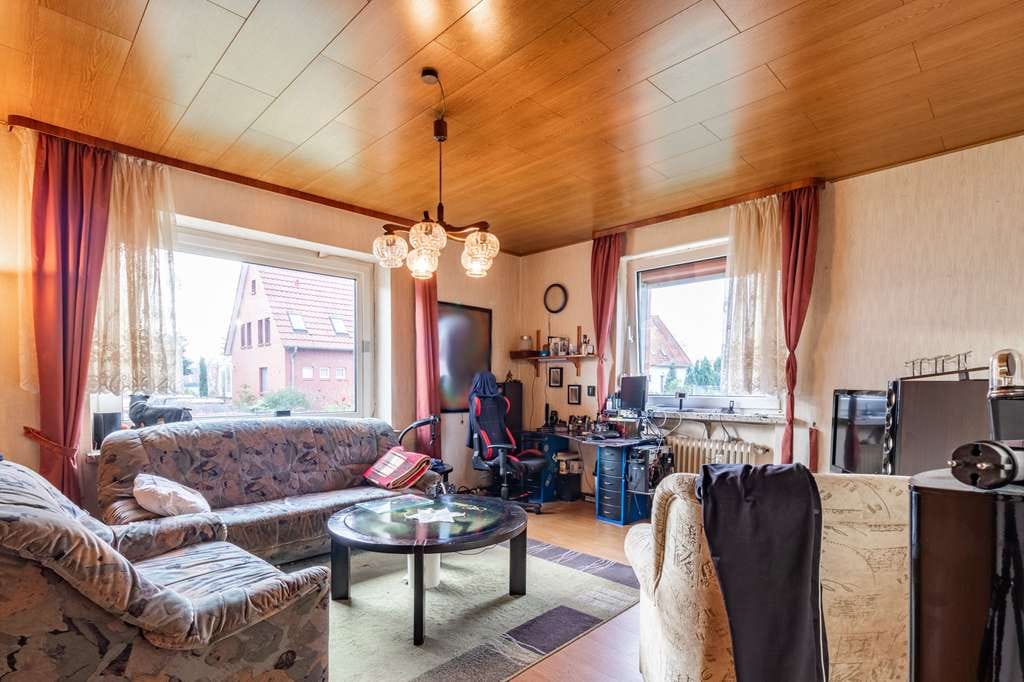 Immobilie in Edemissen - Haus Kaufen Peine Wohnungen Peine Wohnen In Peine Haus Kaufen In Edemissen Hauskauf Edemissen - Bild 1