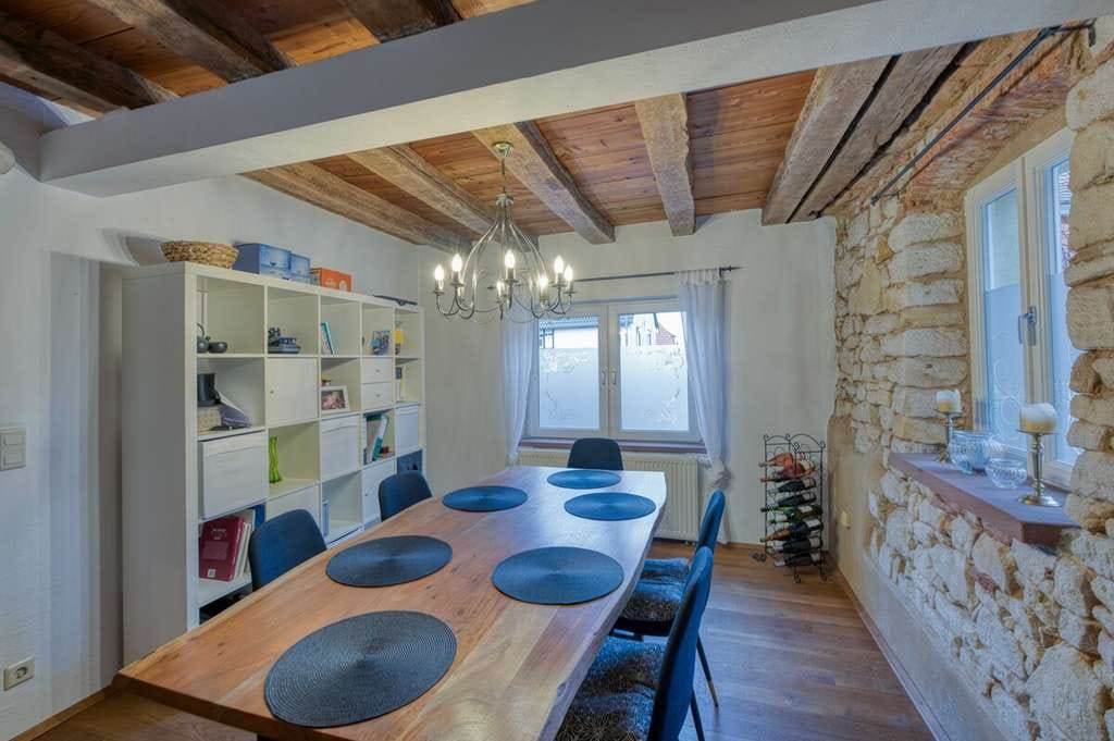 Immobilie in Dreisen - Ein Haus mit Charme und Stil zum Einziehen und wohlfühlen! - Bild 4