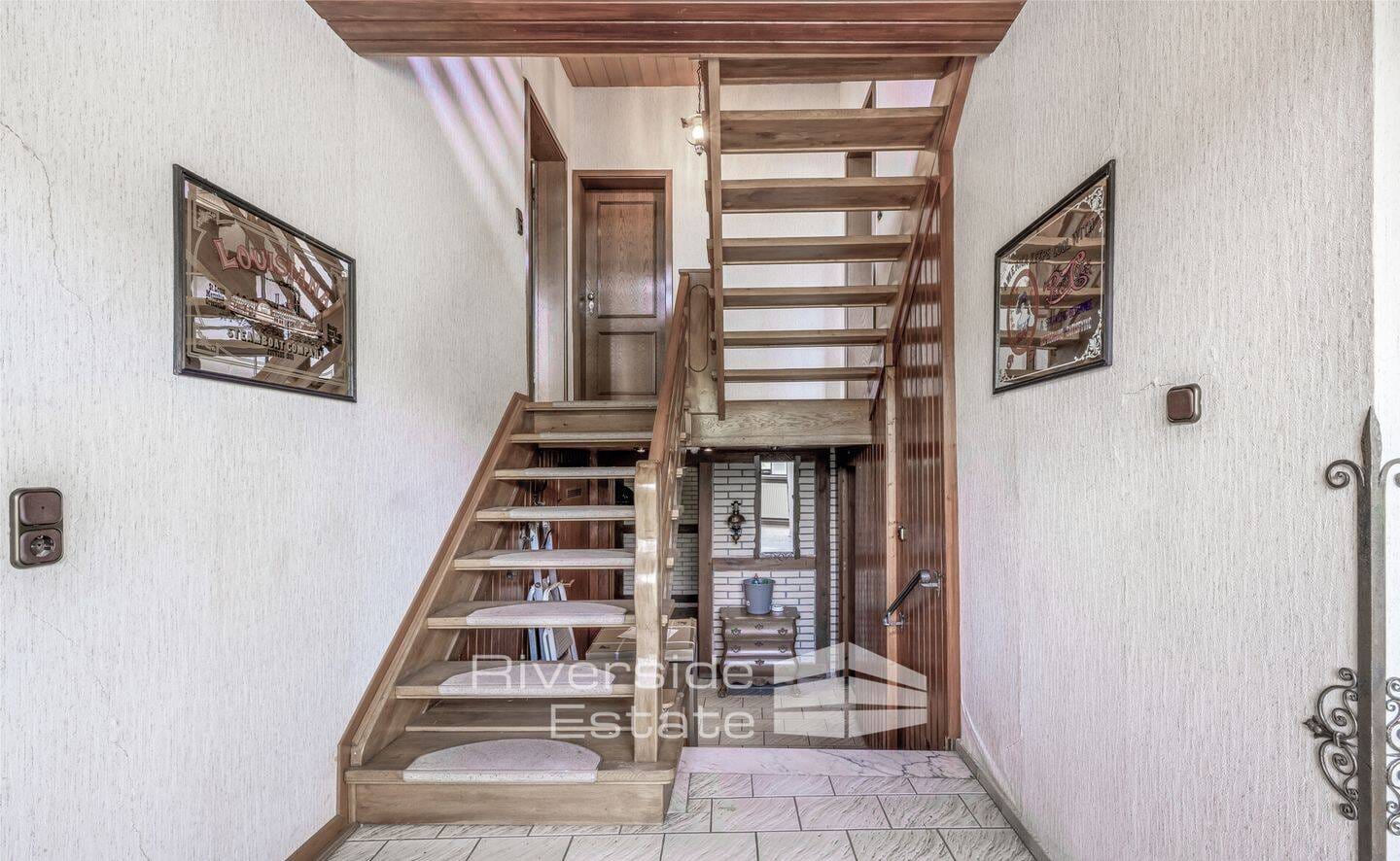 Immobilie in Lügde - Lügde | Großzügiges Einfamilienhaus mit Ausbaupotential und Terrasse - Bild 3