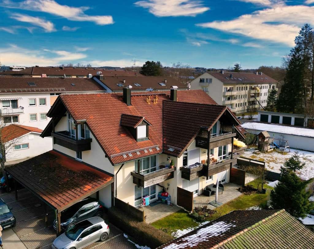 Immobilie in Geretsried - Pfiffige 2-Zimmer-Dachgeschosswohnung mit großem Balkon - Bild 3
