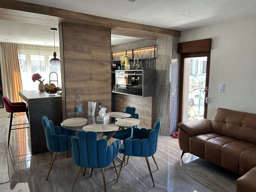 Immobilie in Rheinau - Einfamilienhaus mit Platz auch in zwei Einheiten teilbar - Bild 3