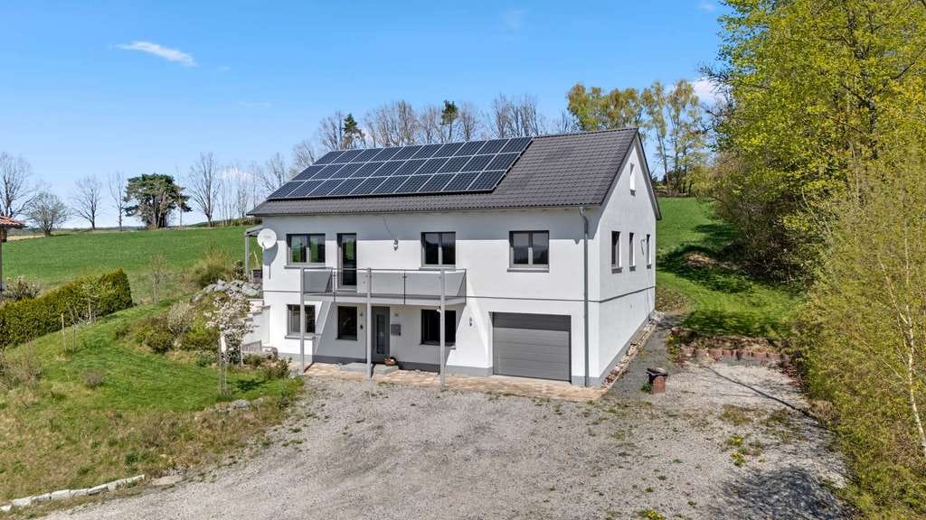 Immobilie in Wirsberg - Baujahr 2021! Energieeffizientes Einfamilienhaus in naturnaher Lage mit hochwertiger Ausstattung - Bild 2