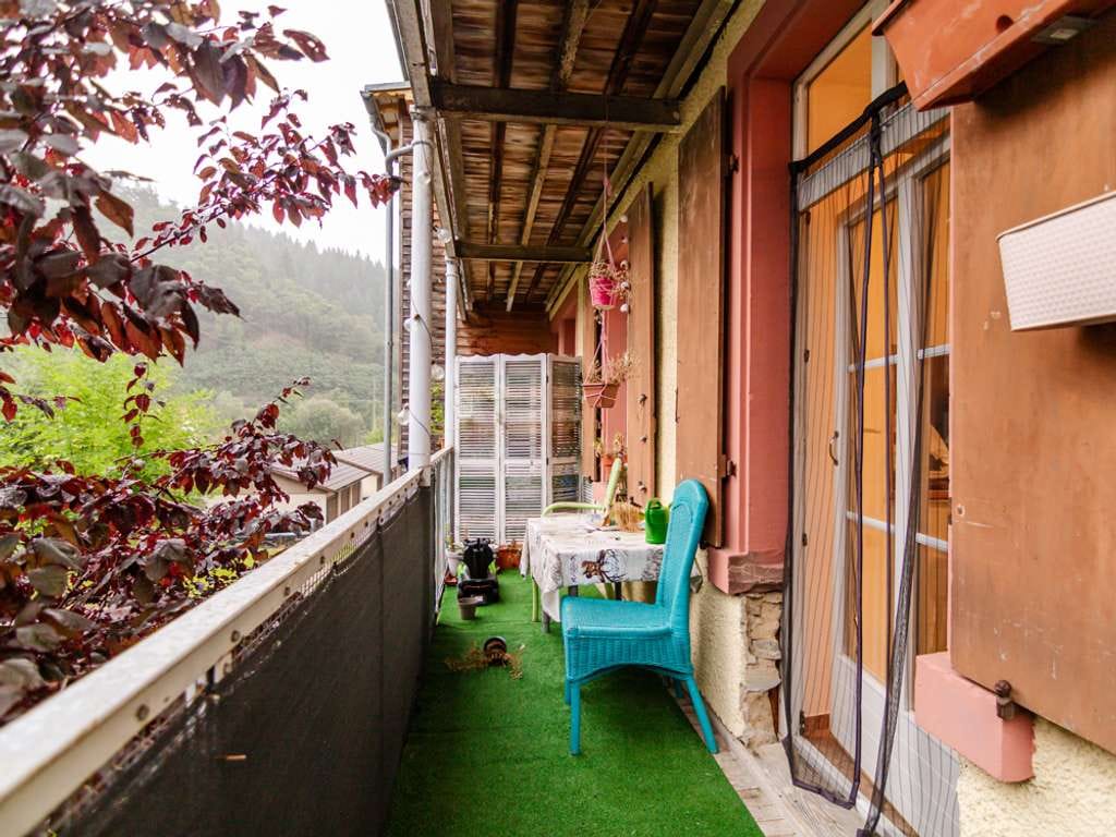 Immobilie in Hausen im Wiesental - Helle 3-Zimmer-Wohnung mit Balkon und Gemeinschaftsgarten - Bild 0