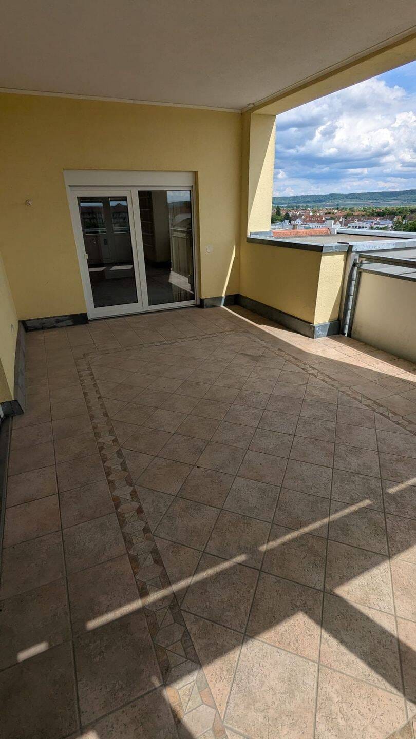 Immobilie in Bad Windsheim - Penthouse Wohnung mit unglaublichen Ausblicken in Bad _Windsheim - Bild 2