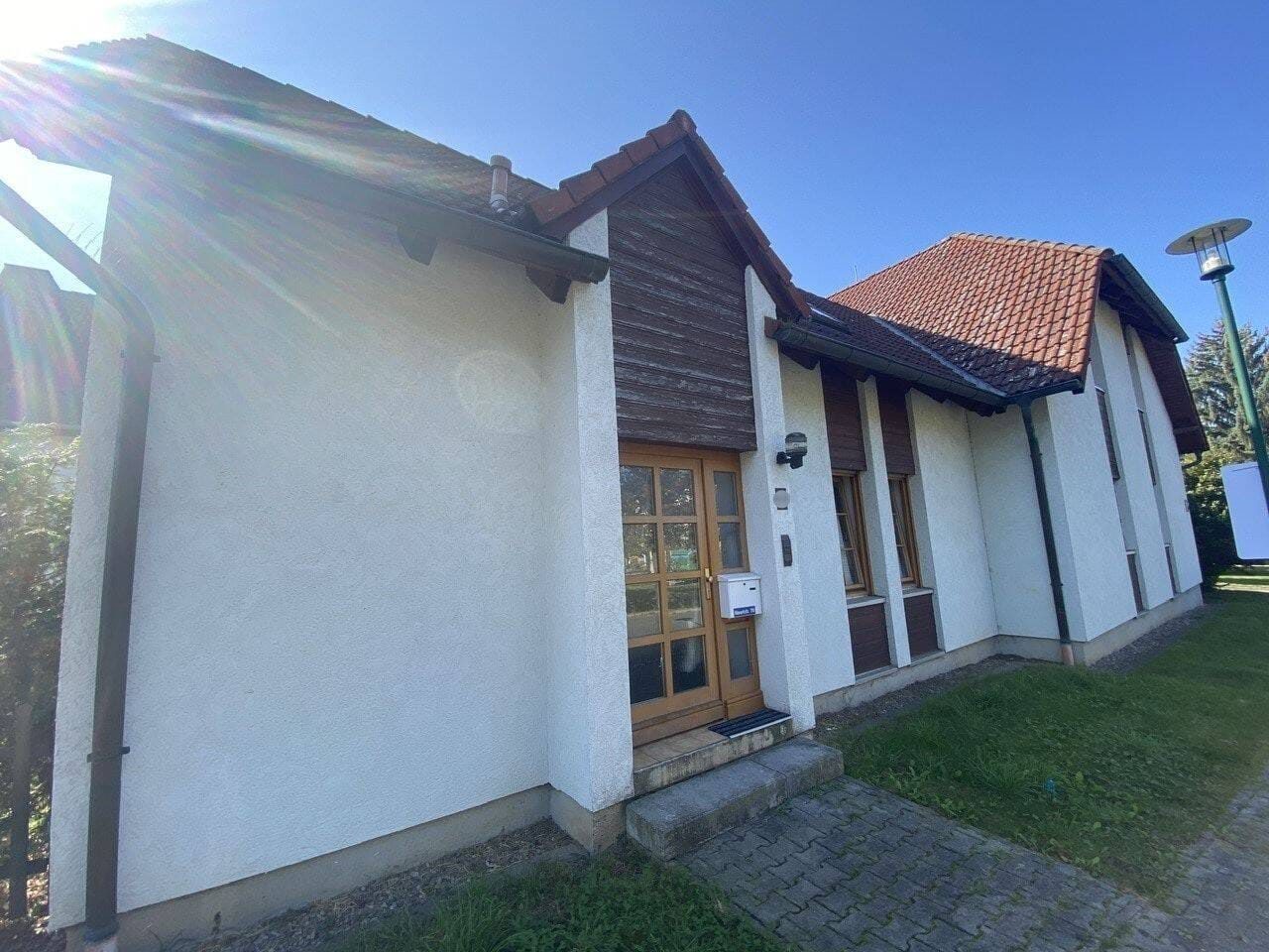 Immobilie in Amt Wachsenburg - ***freistehendes Zweifamilienhaus mit Einliegerwohnung zwischen Erfurt und Arnstadt*** - Bild 2