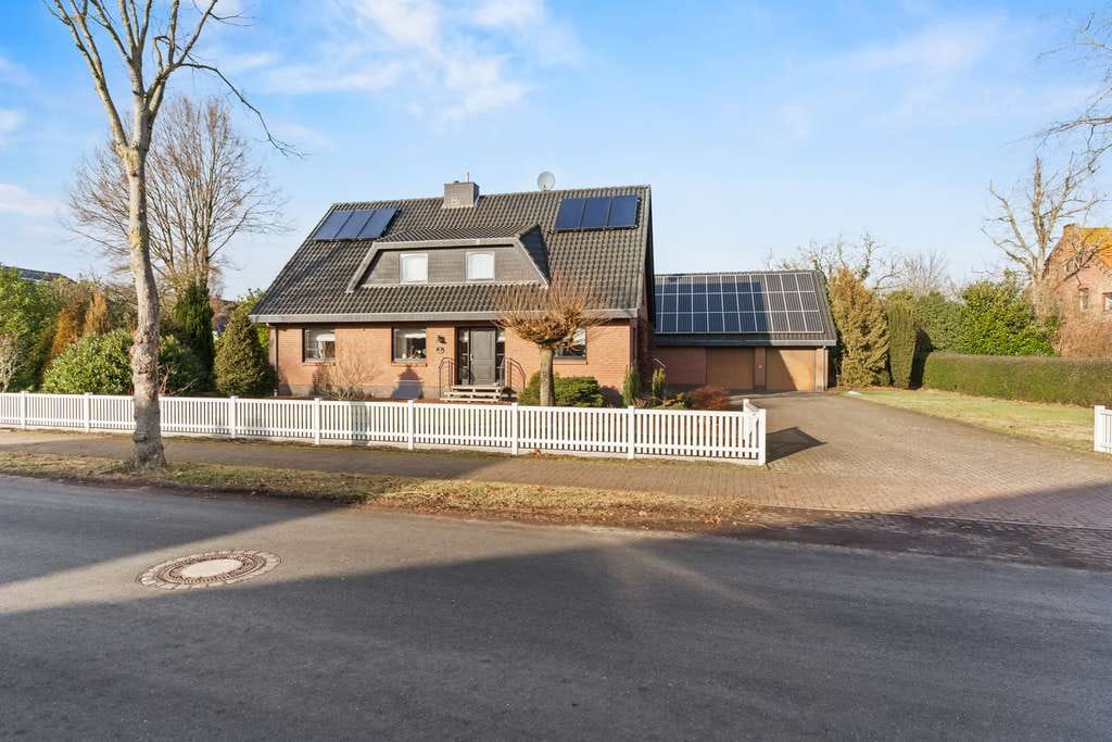 Immobilie in Emtinghausen - Emtinghausen | Gepflegtes, großzügiges Einfamilienhaus mit Naturteich, Solar und Photovoltaikanlage - Bild 3