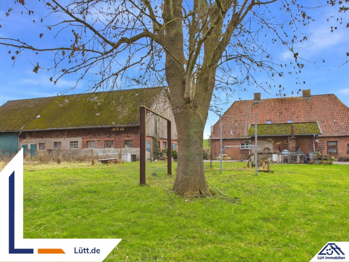 Immobilie in Lebrade - Resthof zum Kauf in 24306 Kossau | Lütt Immobilien Kiel | Provisionsfrei für Kaufende - Bild 0