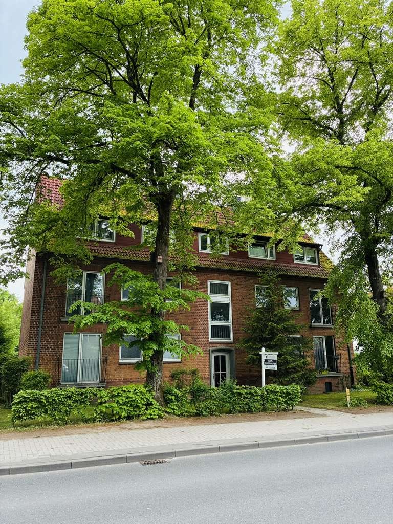 Immobilie in Wentorf bei Hamburg - Mehrfamilienhaus - Wohnimmobilie mit stabilem Ertrag - Bild 0