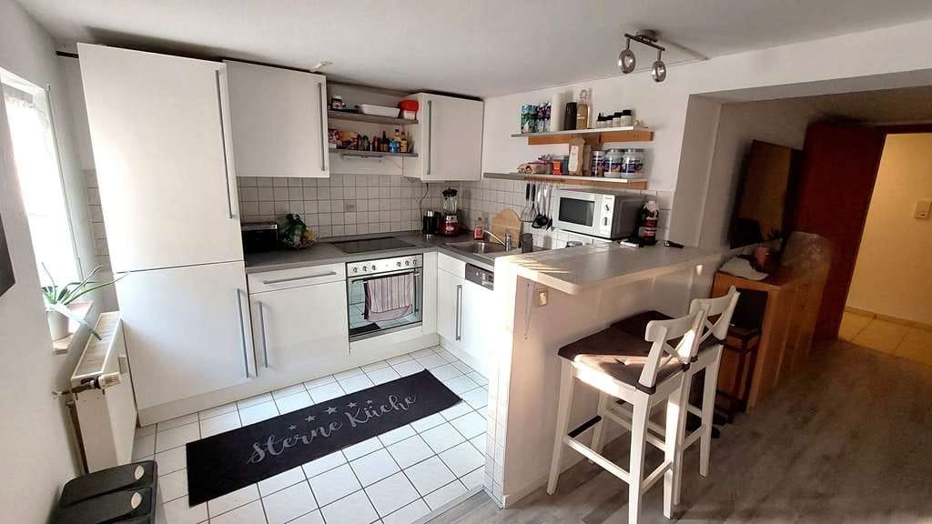 Immobilie in Niederkassel - Solides 4 Parteienhaus (voll vermietet) 264m² Wohnfläche und 679m² Grundstück - Bild 2
