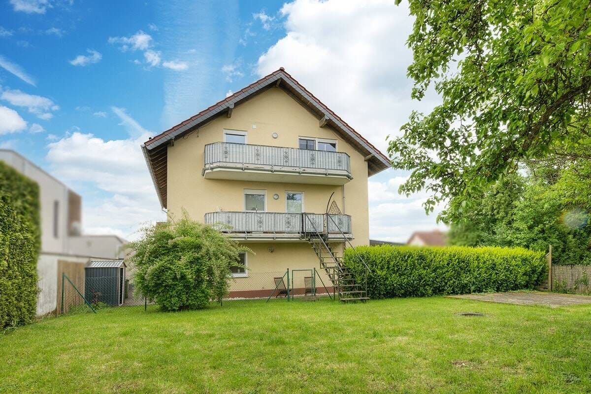 Immobilie in Hilgert - Gepflegtes Dreifamilienhaus mit solider Vermietung und PV-Ertrag in Hilgert - Bild 3