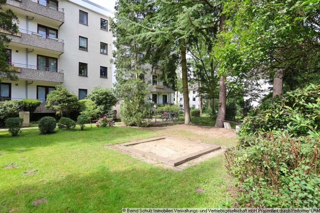 Immobilie in Schenefeld - großzügig geschnittene 3,5-Zimmer mit 2 Balkonen - Bild 1