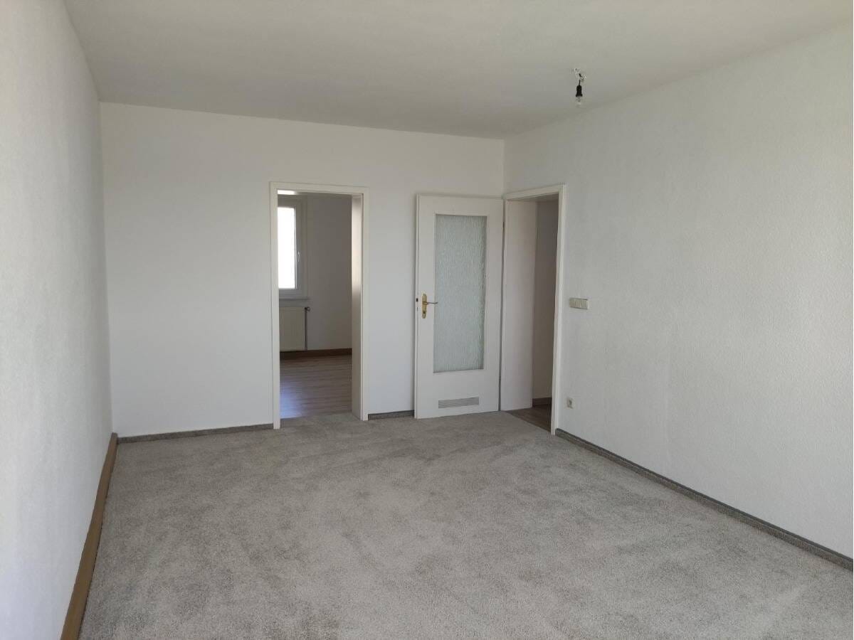 Immobilie in Thallwitz - Günstiger geht nicht - 3 Zimmer inklusive Stellplatz auf dem Land - Bild 4