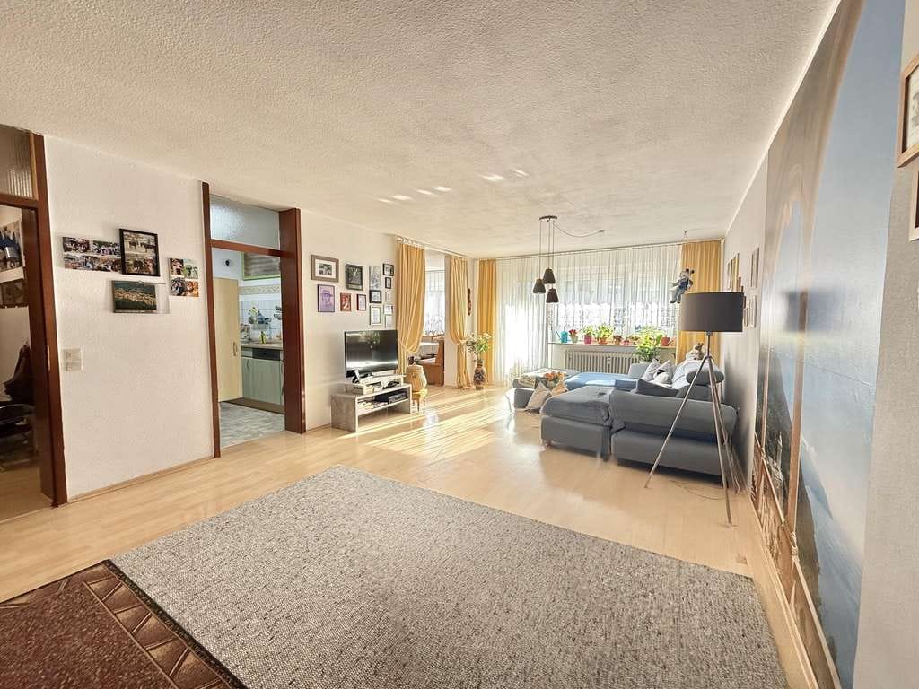 Immobilie in Oberderdingen - Attraktive Wohnung in Oberderdingen mit Aufzug, Balkon und Top-Raumaufteilung - Bild 0