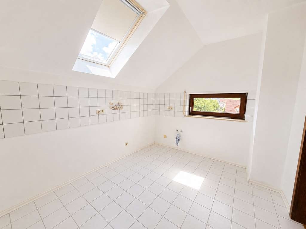 Immobilie in Abtsteinach - Helle Eigentumswohnung mit                                     umlaufendem Balkon in naturnaher Lage - Bild 3