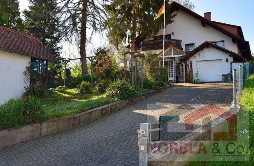Immobilie in Neuberg - Bis zu 6,5% Rendite in Neuberg – 3-Familienhaus mit Ausbaureserve & Anbaupotenzial nahe Frankfurt - Bild 0