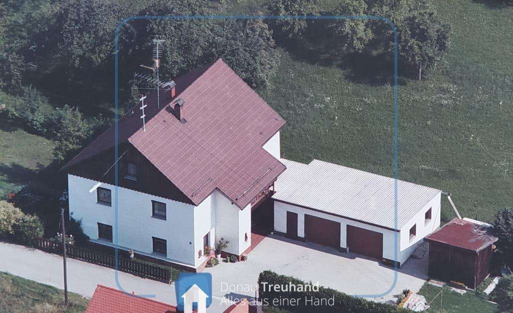 Immobilie in Hutthurm - Marktplatz Hutthurm: Freistehendes Landhaus mit Geschichte - Bild 1