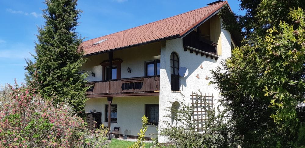 Immobilie in Teuschnitz - Wunderschönes Haus mit bezauberndem Garten im Oberen Frankenwald - Bild 0