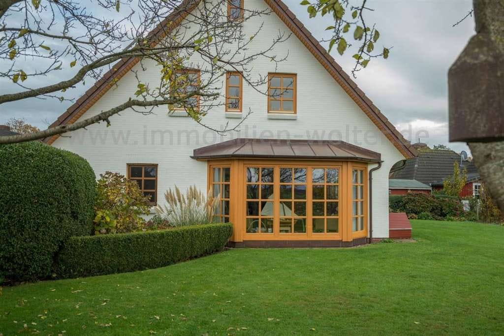 Immobilie in Nieblum - *** NIEBLUM - 203 m² WOHNFLÄCHE    1062 m² AREAL * FELDRANDLAGE *** - Bild 1