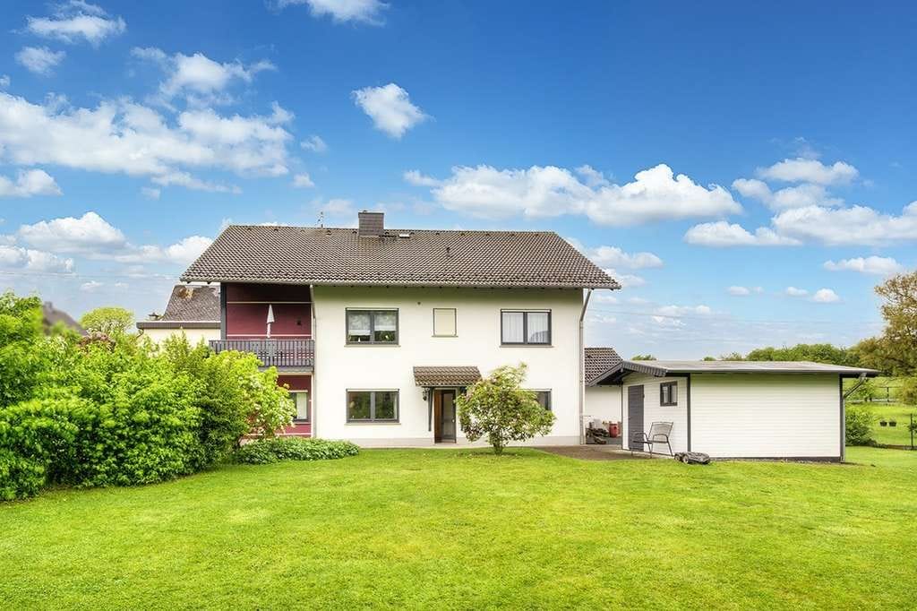 Immobilie in Helferskirchen - Großzügiges, gepflegtes Haus mit idyllischem Gartengrundstück  - Bild 4