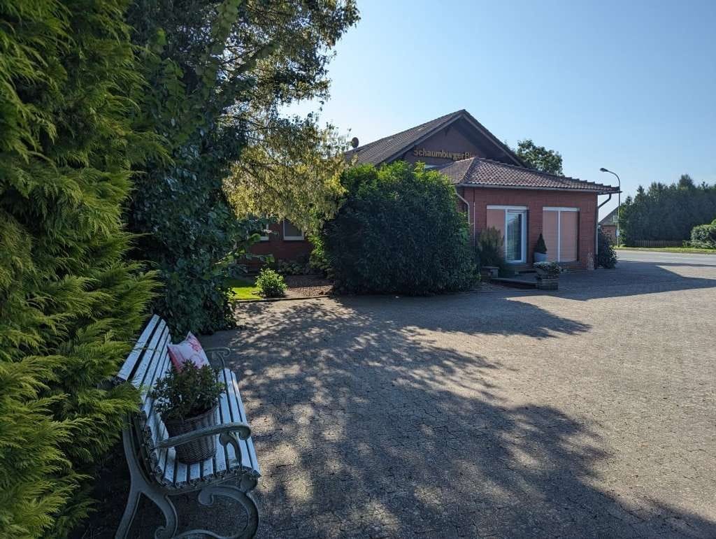 Immobilie in Petershagen - Mehrgenerationenhaus mit großer PV-Anlage - Bild 2