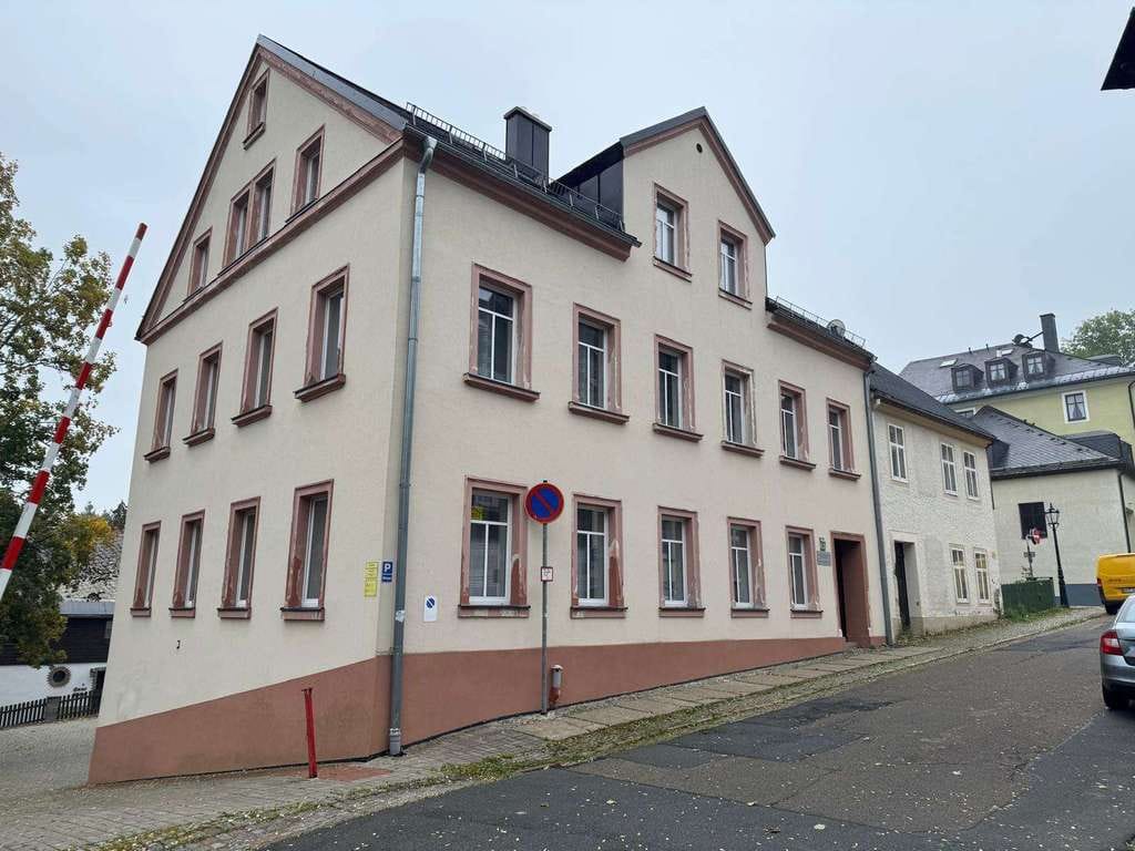 Immobilie in Oberwiesenthal - Schönes Wohnhaus in zentraler Lage von Oberwiesenthal! - Bild 0
