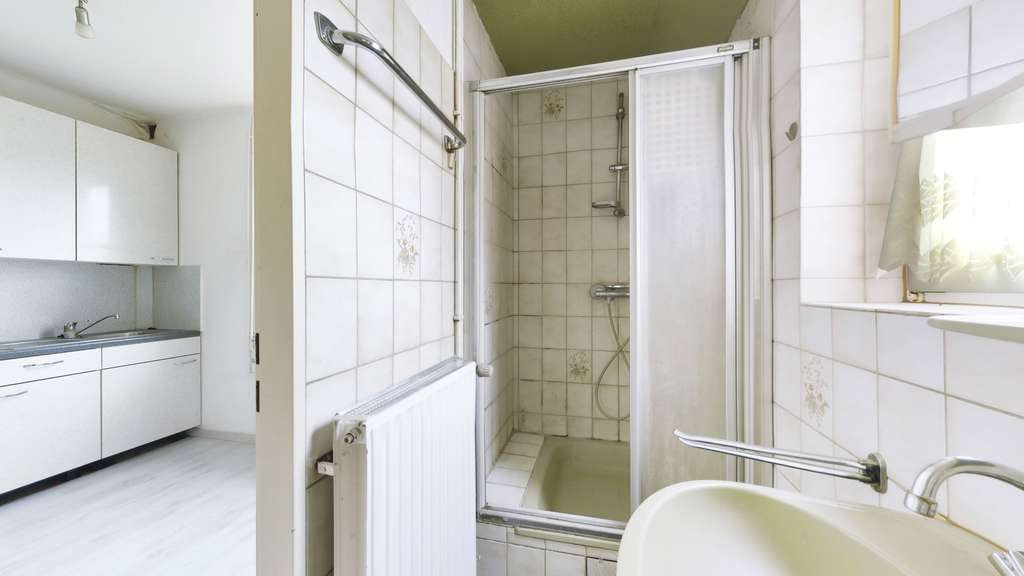Immobilie in Emmerthal - Raum für Ideen und eigene Gestaltung – Zweifamilienhaus mit Garten in familienfreundlicher Lage - Bild 3
