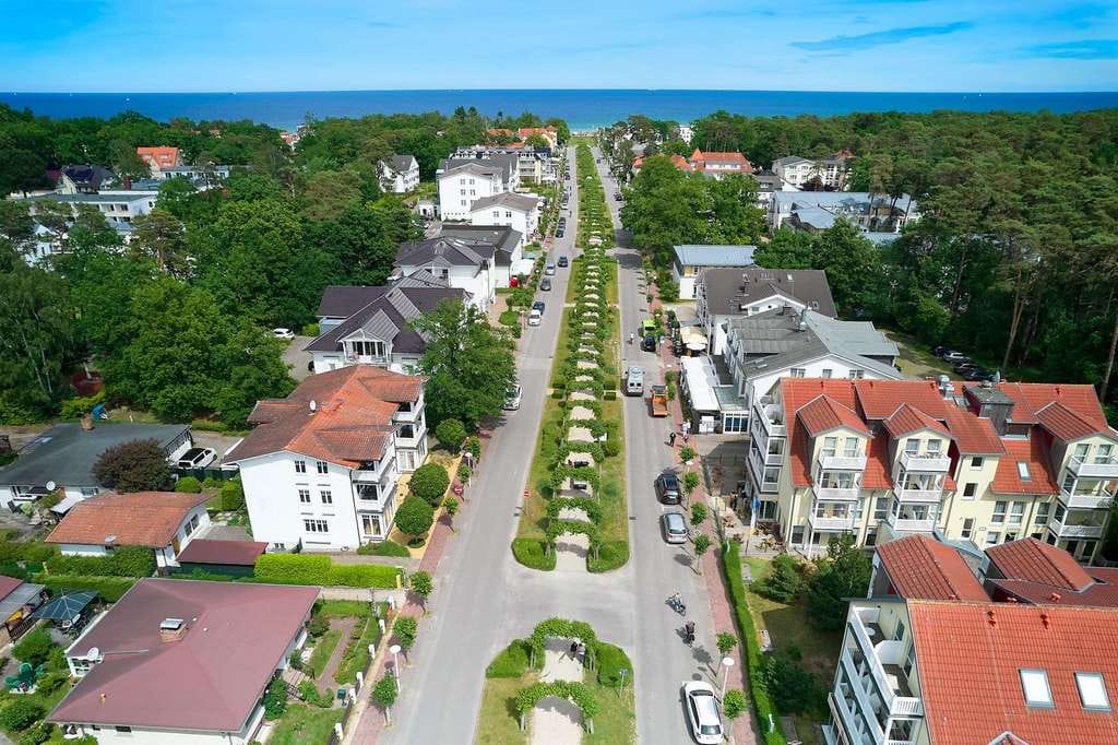 Immobilie in Baabe - Strandstraßen-Hammer! 3-Raum-Apartment mit Balkon im schönen Ostseebad Baabe auf der Insel Rügen - Bild 1