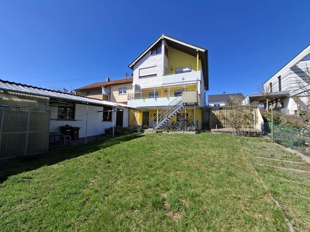 Immobilie in Giengen an der Brenz - Großzügiges, sonniges 
2 - Familienhaus in Giengen/Burgberg - Bild 1