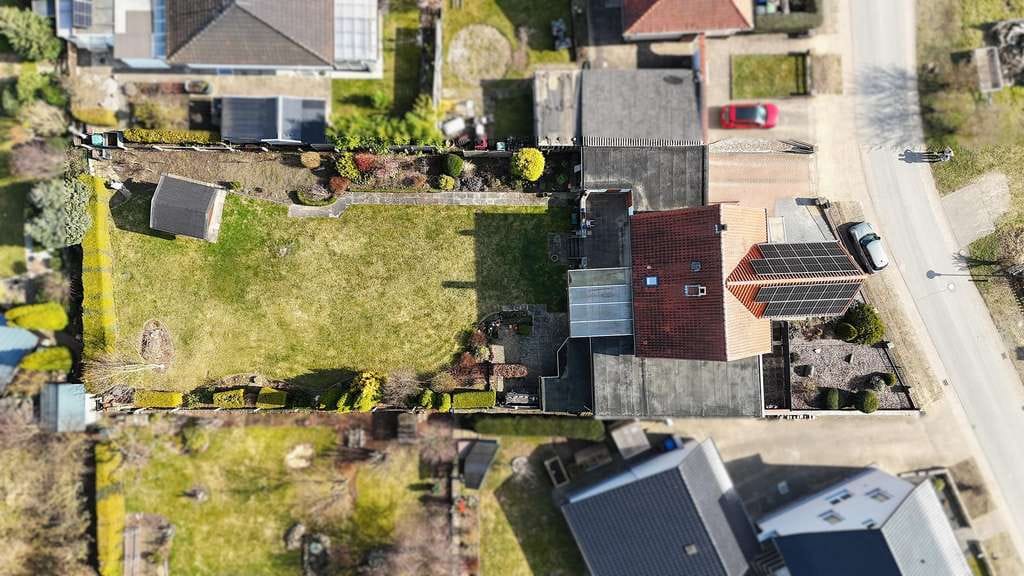 Immobilie in Königslutter am Elm - Gepflegtes Ein- Zweifamilienhaus in Lauingen (Königslutter) zu verkaufen - Bild 3