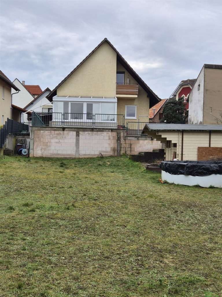 Immobilie in Freinsheim - Freistehendes Wohnhaus mit großem Garten, zentral und ruhig - Bild 4