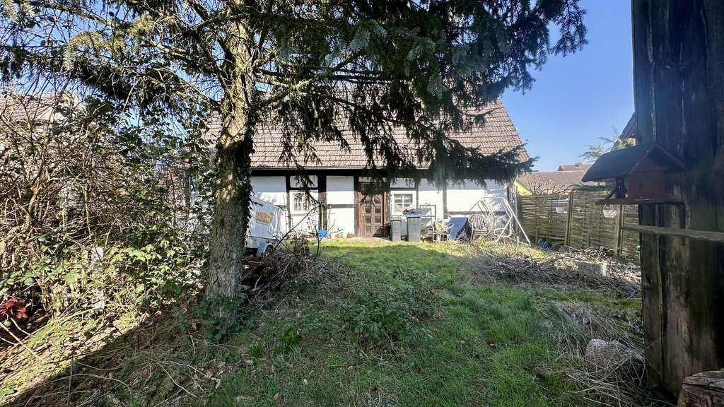 Immobilie in Siedenbollentin - Charmantes Fachwerkhaus mit großem Grundstück und viel Potenzial - Bild 2