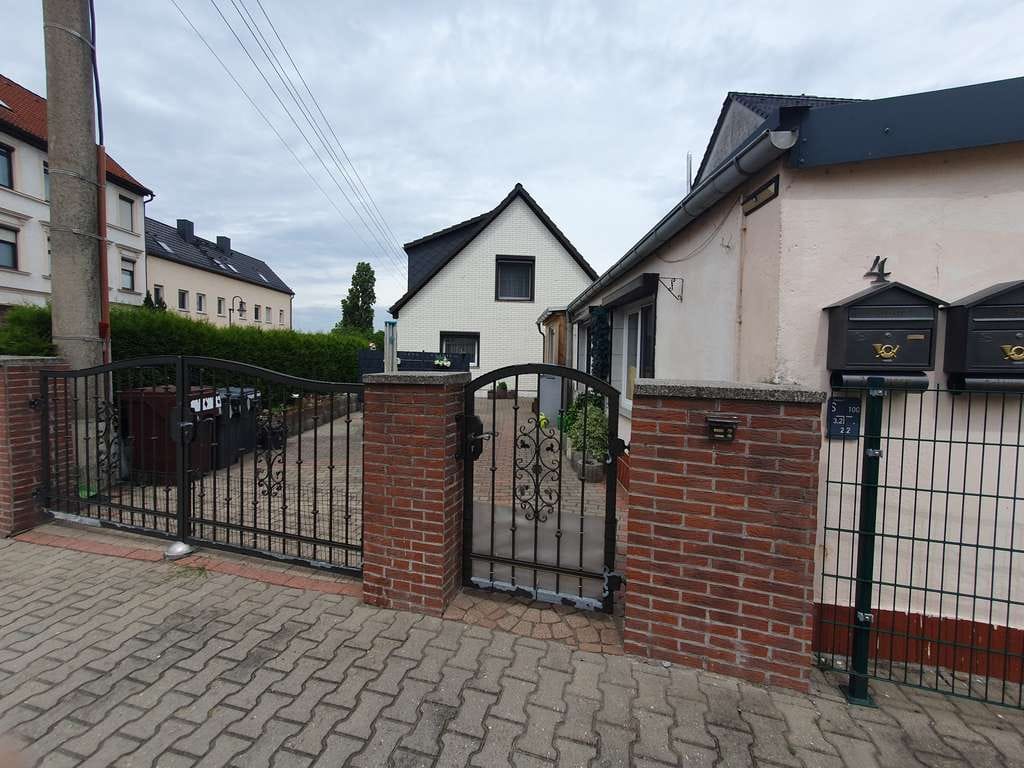 Immobilie in Eilenburg - Doppelhaushälfte mit separatem Bungalow in Eilenburg - Berg zu verkaufen! Ab mtl. 810,88 EUR Rate! - Bild 3