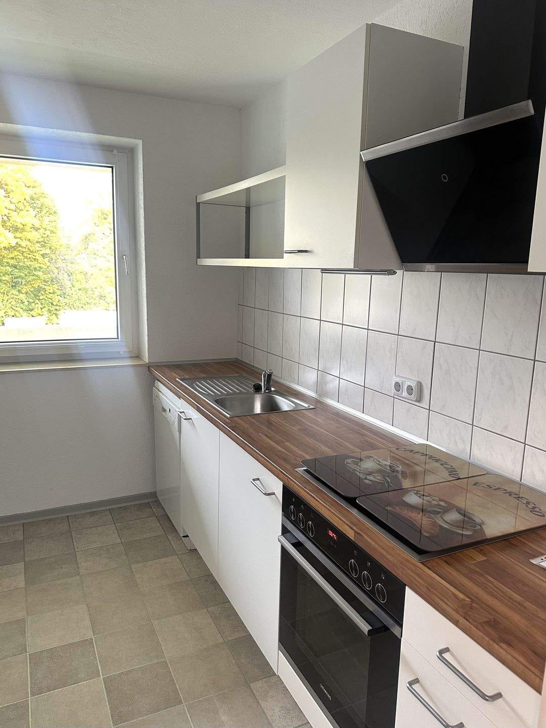 Immobilie in Glashütten - Naturnahe 2 Zimmer-Wohnung mit Balkon und PKW-Stellpatz. - Bild 3