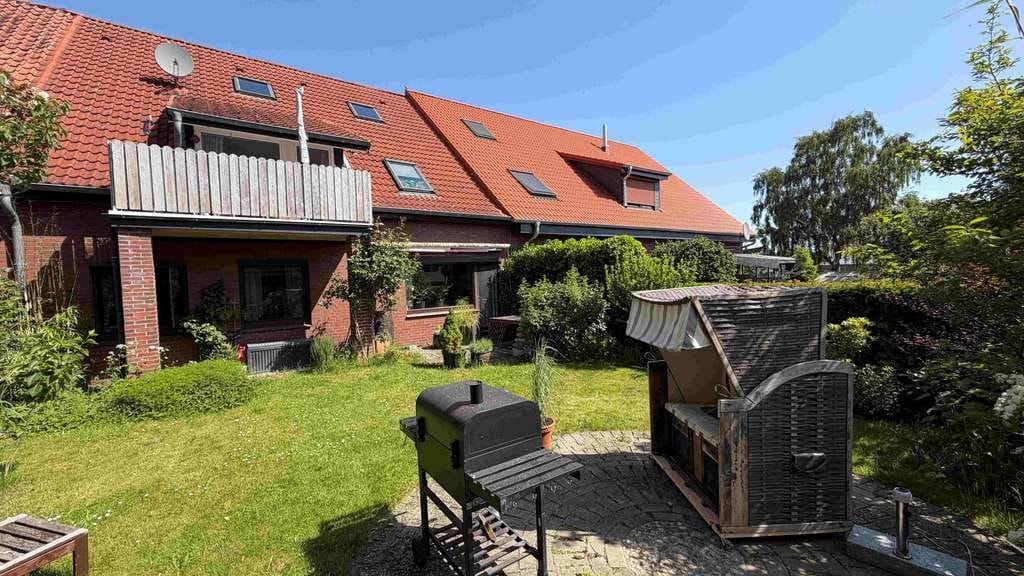 Immobilie in Haseldorf - Ein Zuhause im Grünen – Erdgeschosswohnung mit Terrasse und eigenem Gartenbereich in Haseldorf - Bild 0