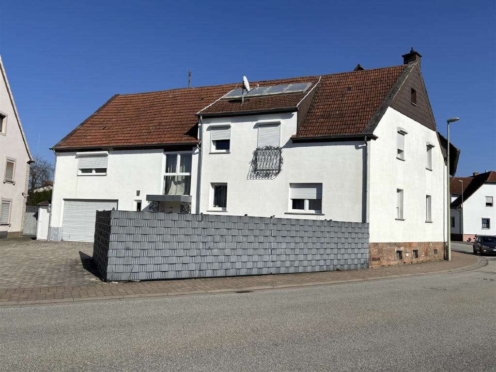 Immobilie in Bruchmühlbach-Miesau - Wohnhaus in Bruchmühlbach-Miesau / Kapitalanlage - Bild 0