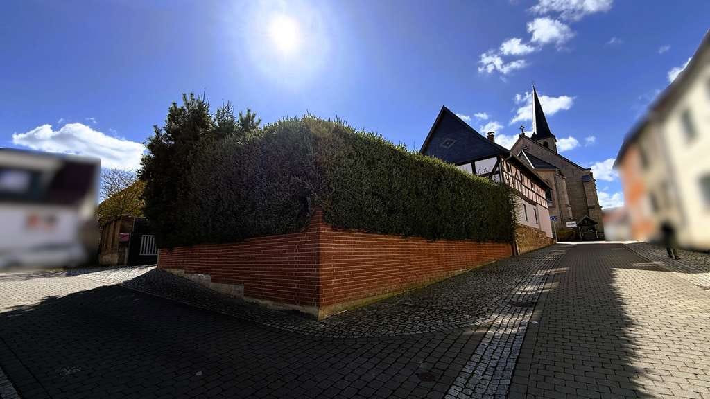 Immobilie in Leinefelde-Worbis - Traumhaftes Einfamilienhaus in Breitenbach mit großem Grundstück und idyllischem Ausblick - Bild 2