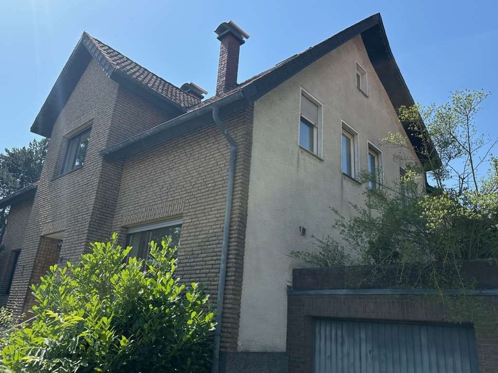 Immobilie in Bielefeld - Benötigen Sie viel Platz + sind Sie eine (sehr) große Familie ... dann sind Sie hier genau richtig! - Bild 1