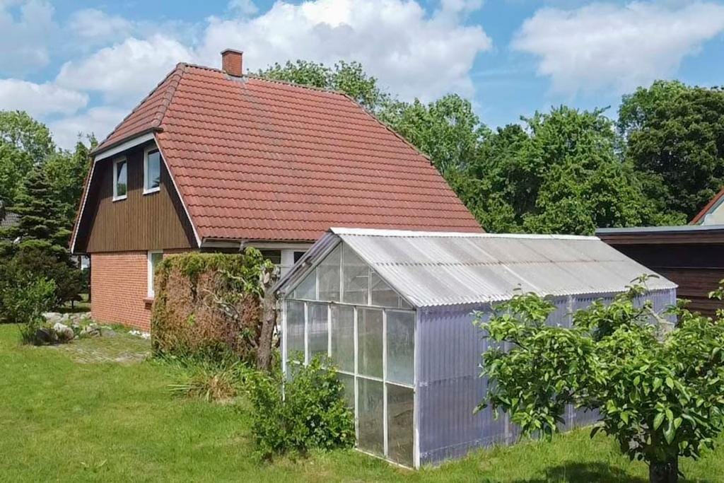 Immobilie in Mesekenhagen - Einfamilienhaus freistehend in Mesekenhagen - Bild 0