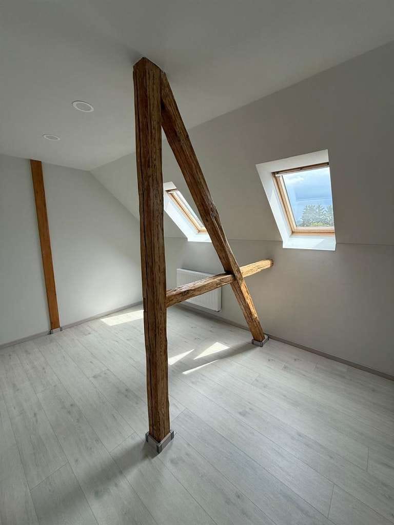 Immobilie in Lichtenstein/Sachsen - Großzügiges 9-Zimmer EFH mit wunderschönem Garten, Kamin und Einliegerwohnung - Bild 4