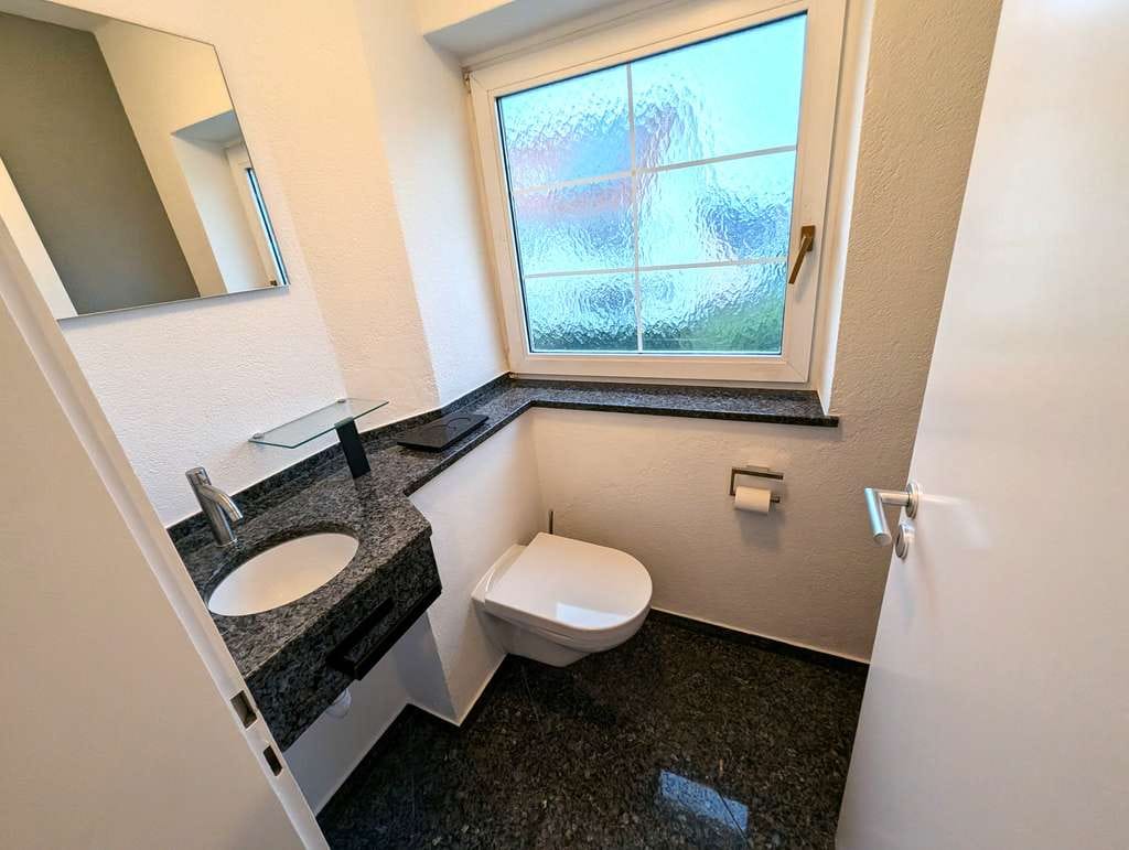 Immobilie in Dietenheim - 3,5 Zimmer mit Balkon* 1 Garage*2 Stellplätze*profisionsfrei* - Bild 3