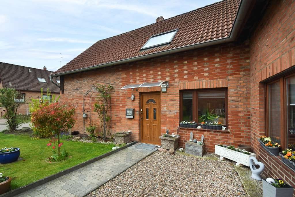 Immobilie in Seelze - Fachwerkhaus! 4-Zimmer mit Garten in Almhorst - Bild 1