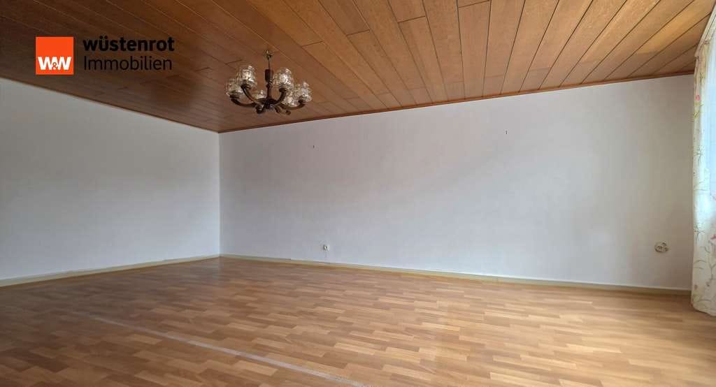 Immobilie in Nörvenich - Großzügiges Zweifamilienhaus mit vielseitigen Nutzungsmöglichkeiten - Bild 1