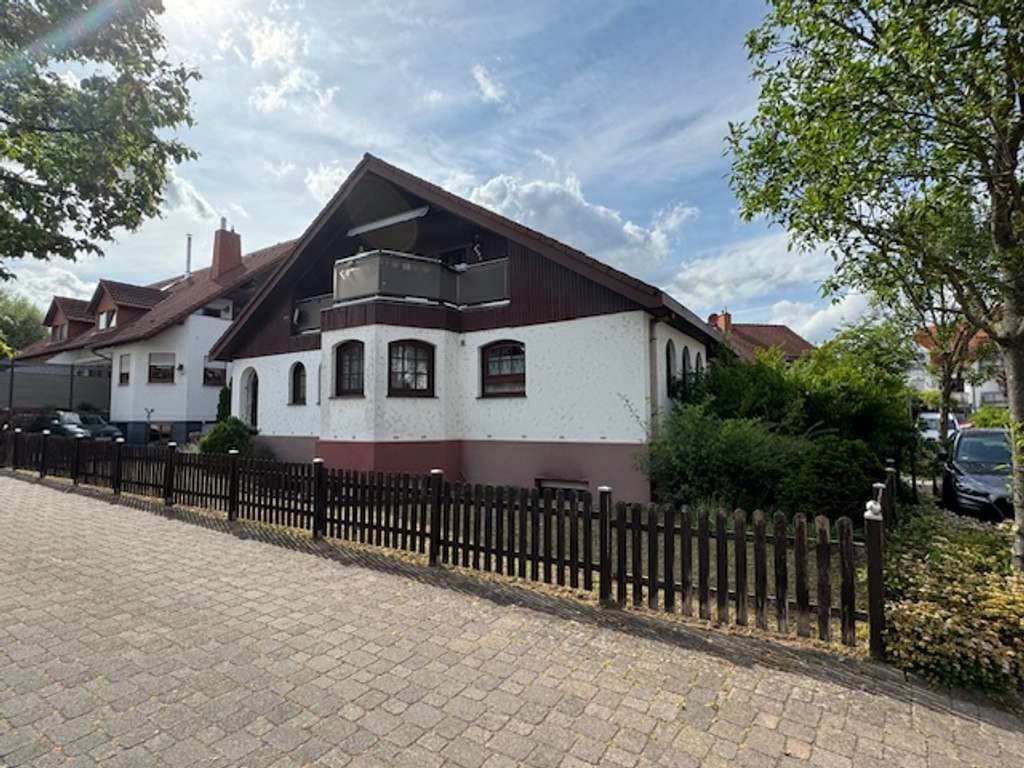 Immobilie in Ockenheim - PROVISIONSFREI! Haus in Ockenheim mit viel Platz und vermieteter ELW - Bild 2