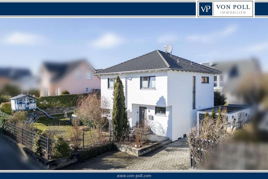 Immobilie in Volkertshausen - Modernes Einfamilienhaus mit Gartenfreude und großzügigem Wohngefühl - Bild 1