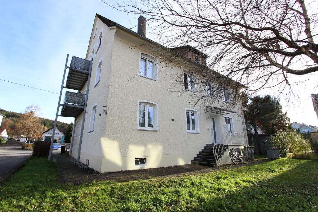 Immobilie in Wangen im Allgäu - 2-Zimmer-Wohnung in einem ehemaligen Pfarrhaus - Bild 0