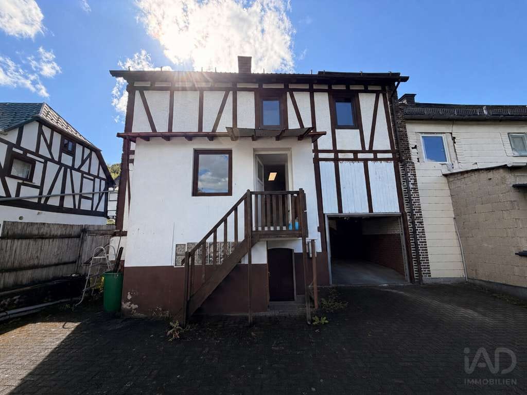 Immobilie in Dietzhölztal - Ruhiges Einfamilienhaus mit großer Gartenfläche - Bild 1